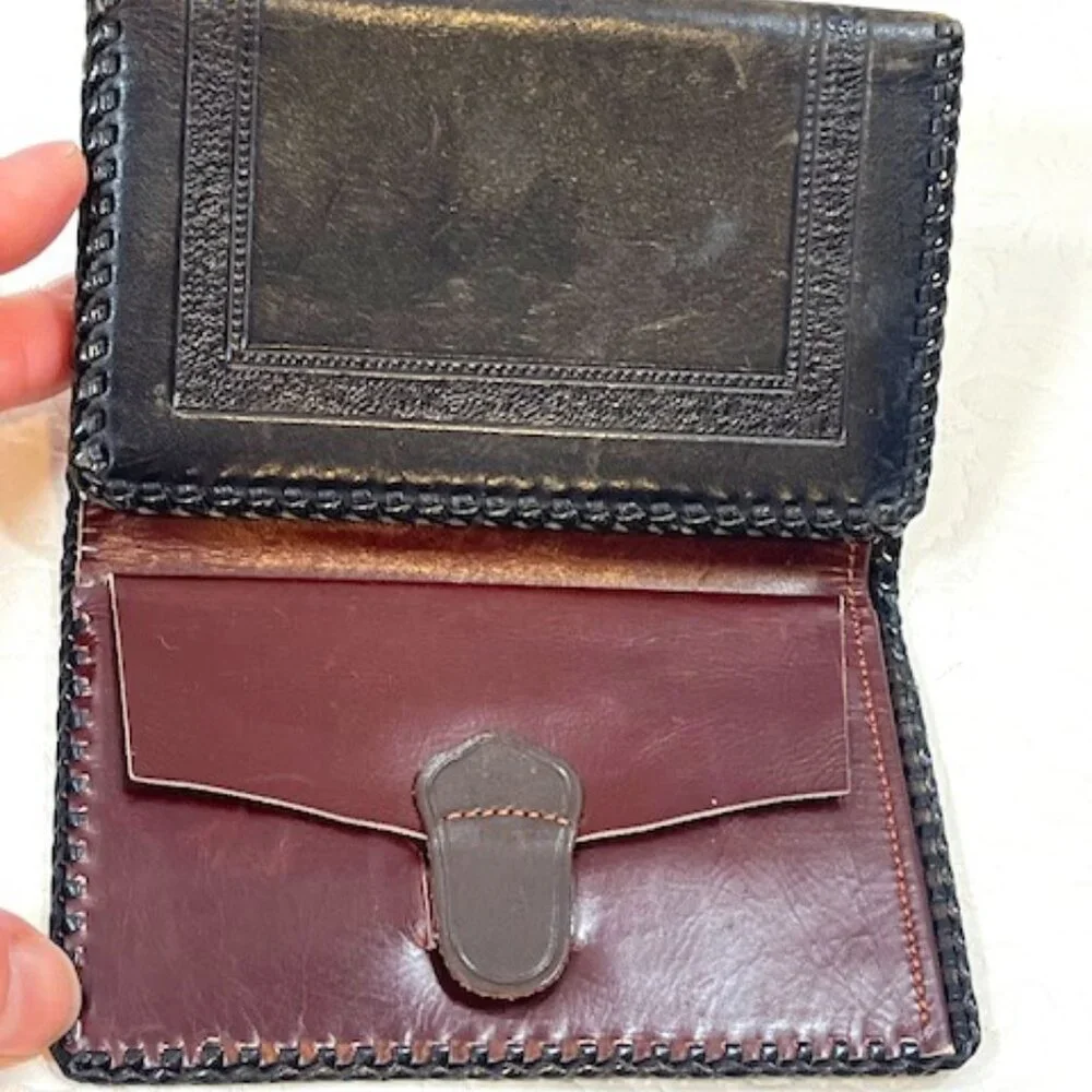 VTG Black Leather Trifold Tooled Stitched Wallet